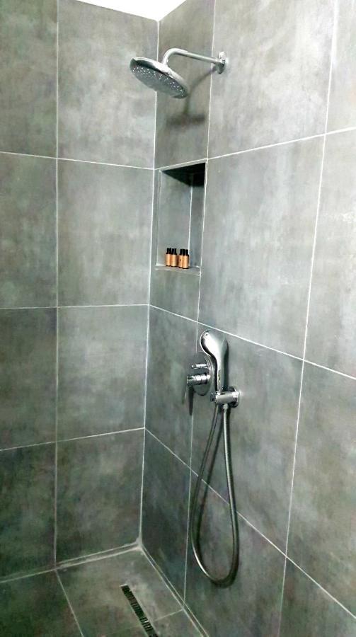 Bindi Apartment Himarë Exterior foto